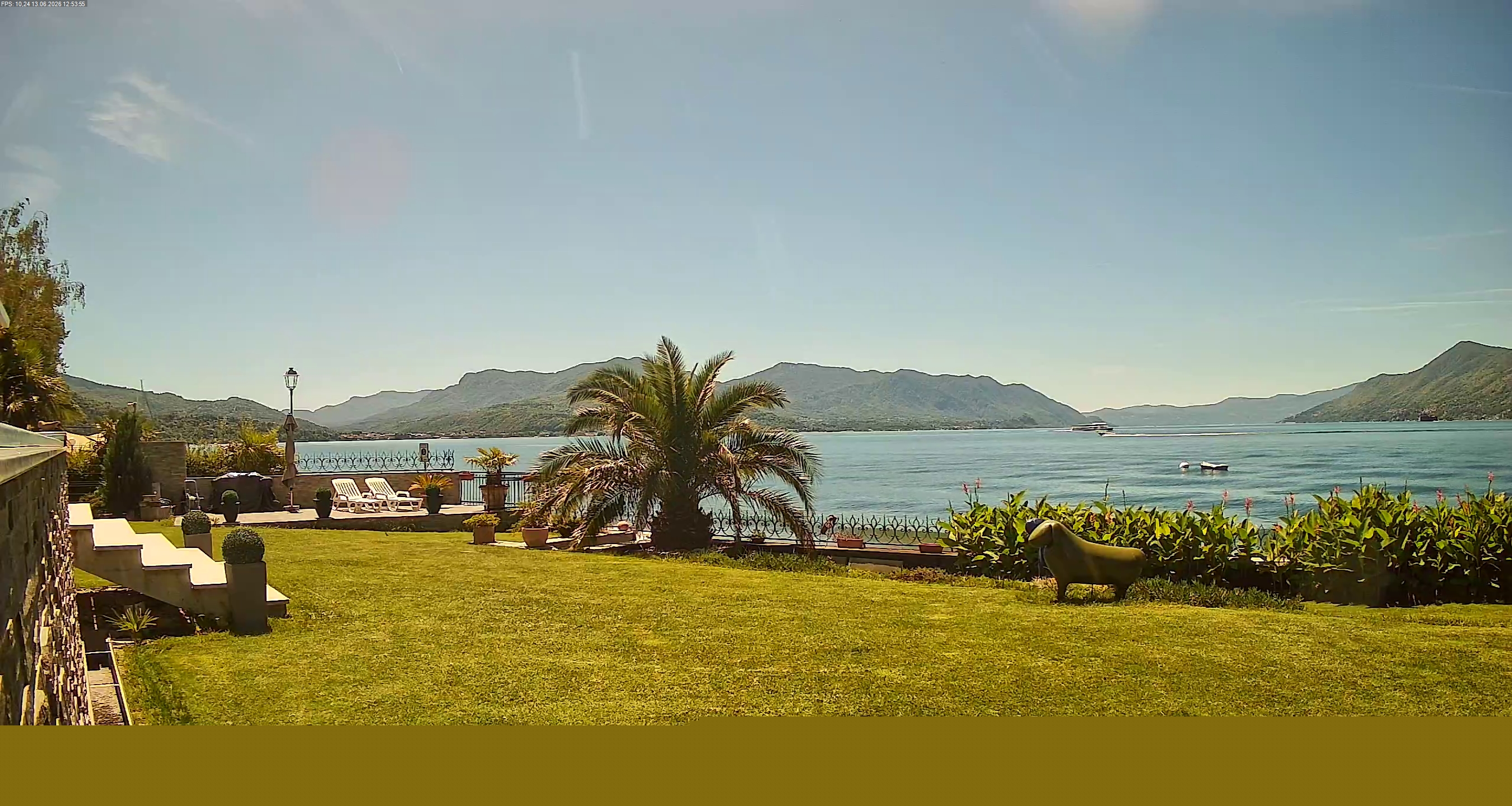 immagine della webcam nei dintorni di Cannobio: webcam Maccagno con Pino e Veddasca